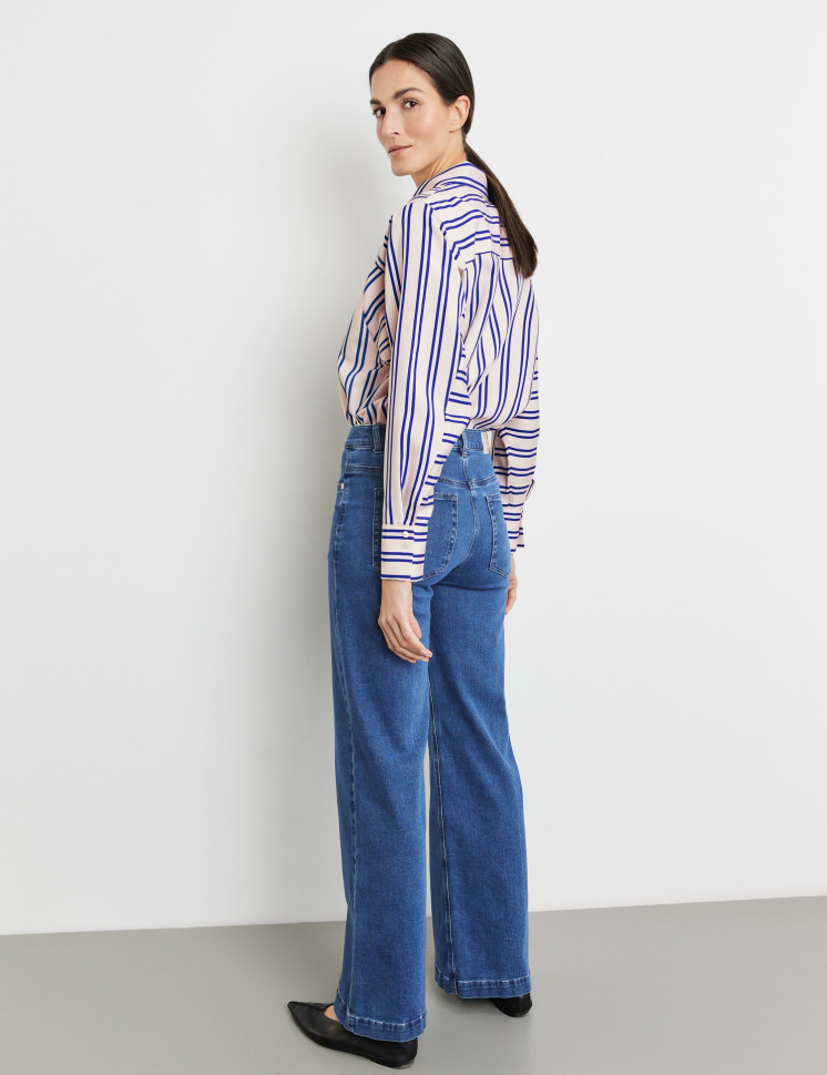 Джинсы широкие