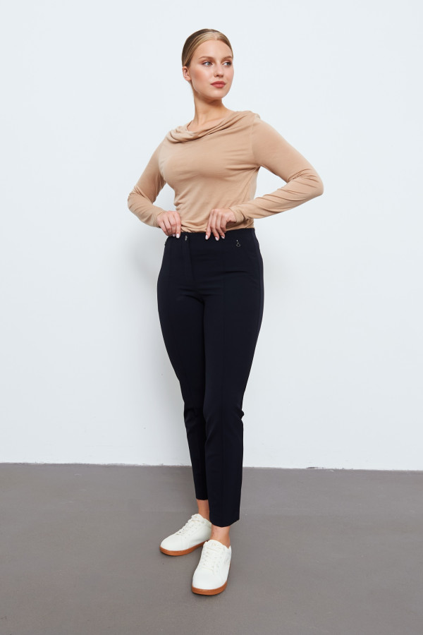 Брюки эластичные