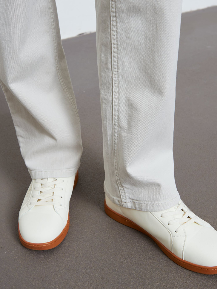 Джинсы клеш