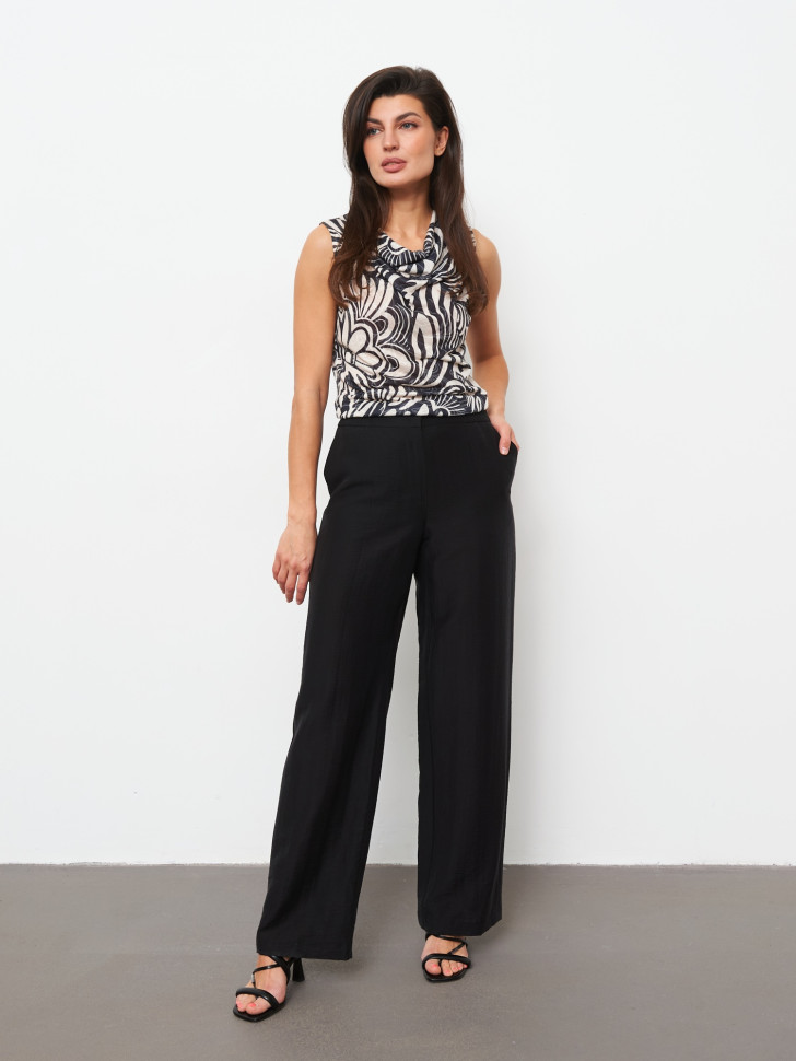 Брюки широкие