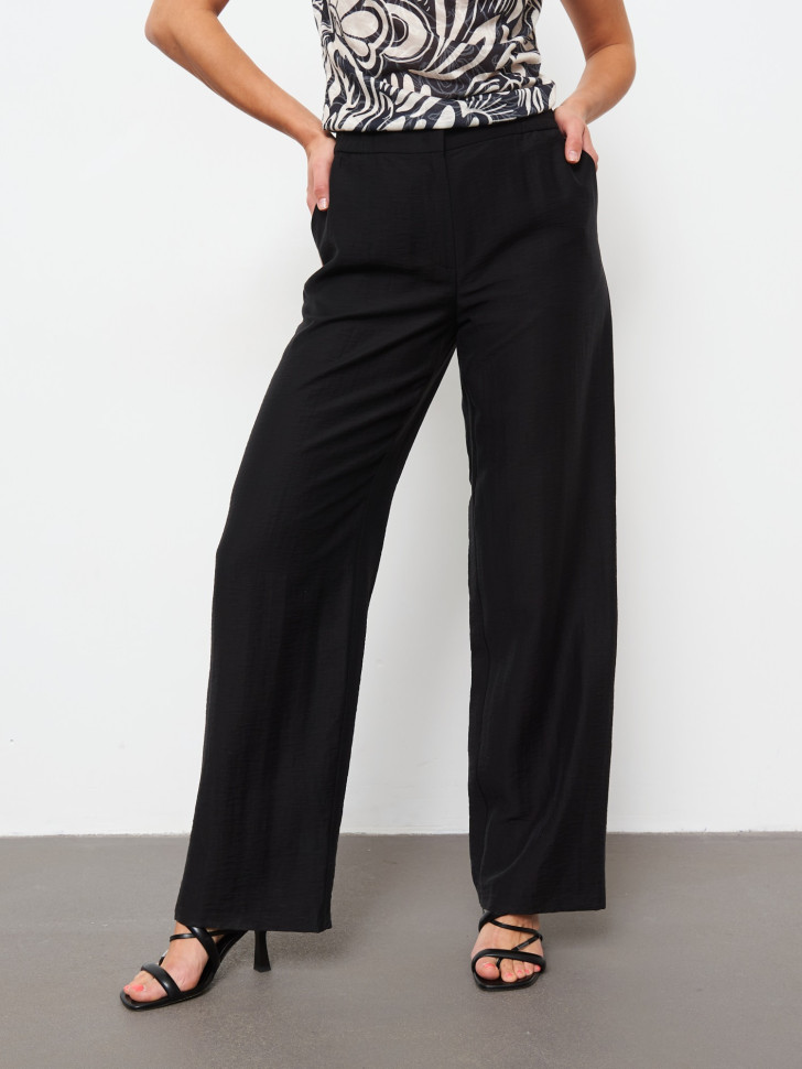 Брюки широкие