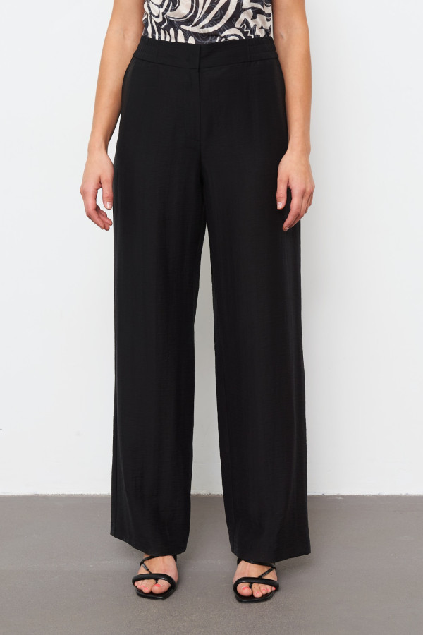 Брюки широкие