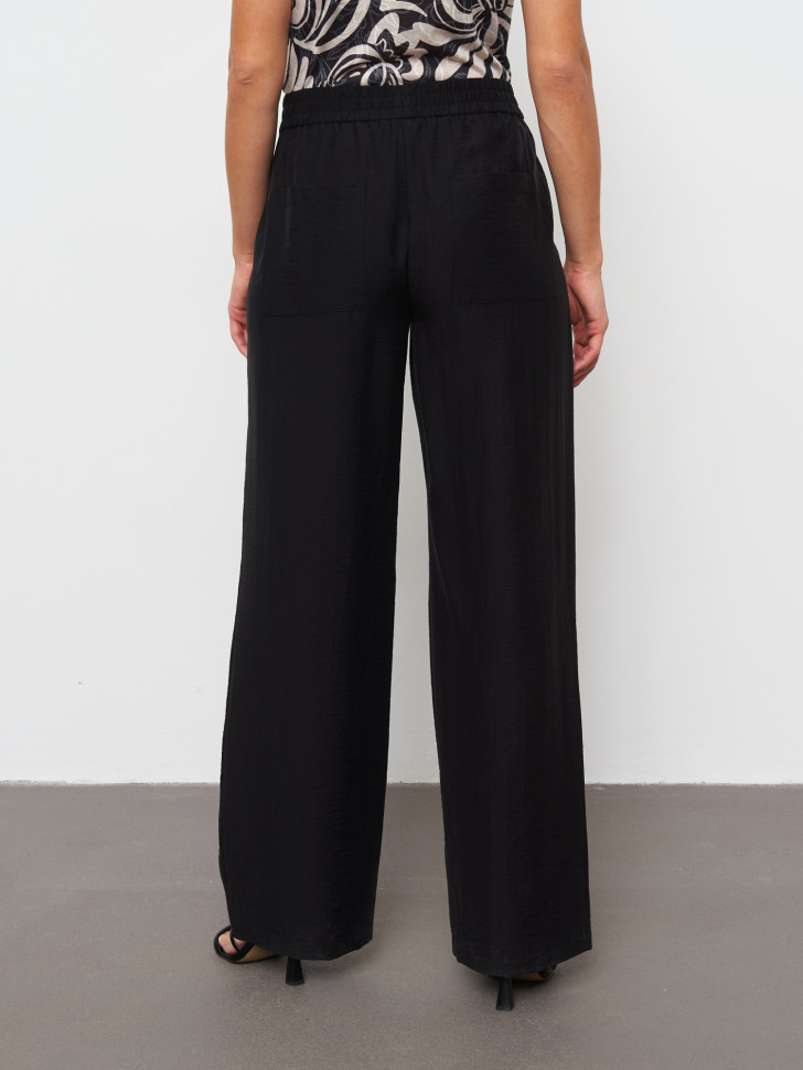 Брюки широкие