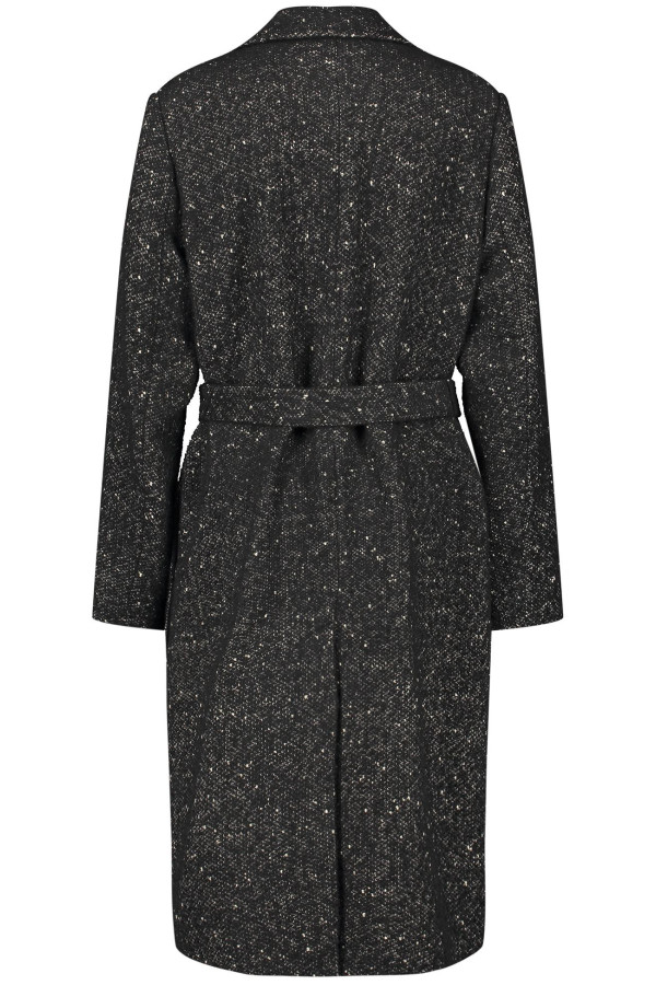 Пальто с пайетками